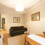 Designer Stay - Eiffel Tower